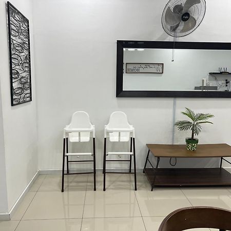Home Away From Home In Taiping - Newly Upgraded! מראה חיצוני תמונה